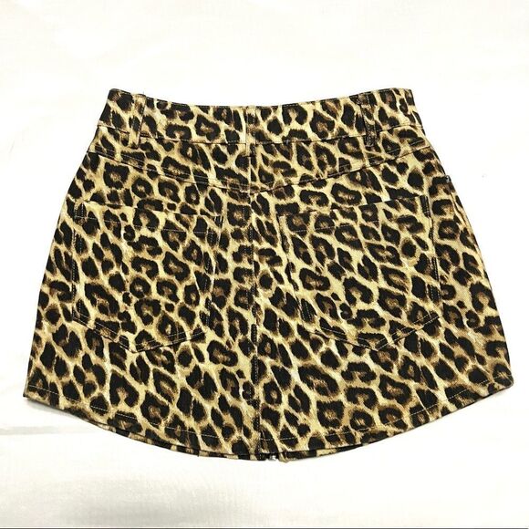 Forever 21 Leopard Print Denim Zip Up Mini Skirt Size Small - Picture 3 of 12